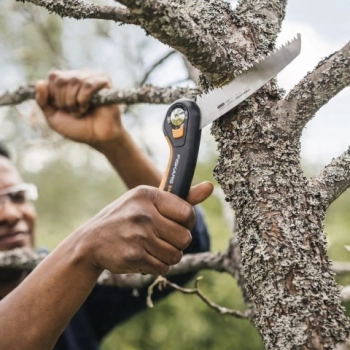 FISKARS Piła składana 15 cm SW68 1067552 krótka